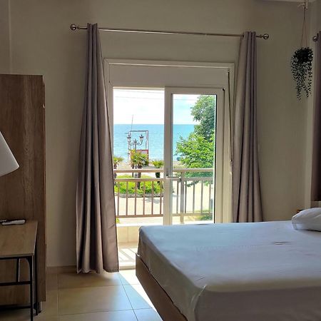Emmanuel Apartments Paralia Katerinis Bagian luar foto