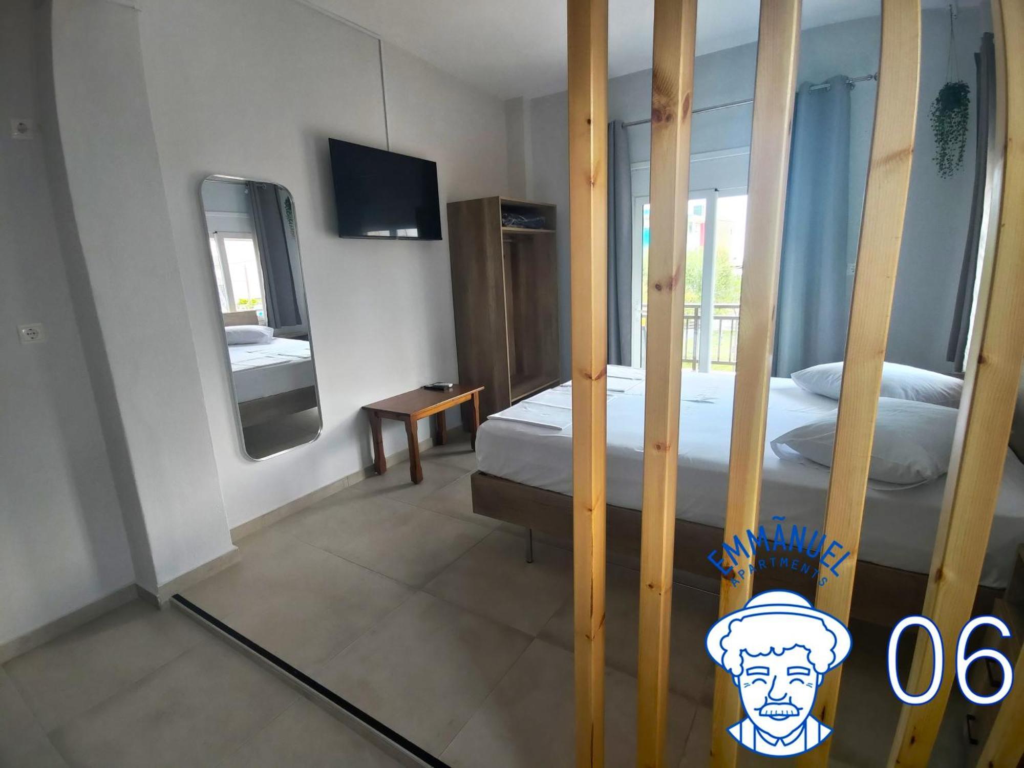 Emmanuel Apartments Paralia Katerinis Bagian luar foto